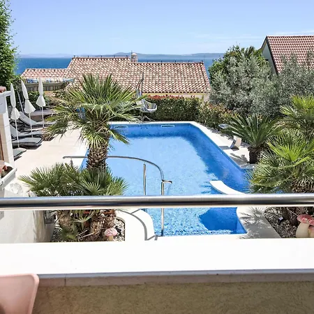 Apartment Apartment Villa Andjelka-1 By Interhome