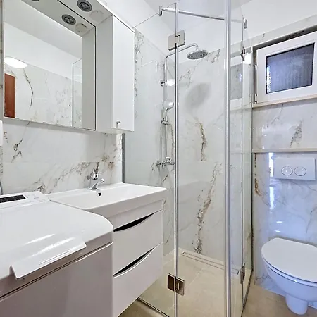 Apartment Villa Andjelka-1 By Interhome