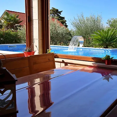 Apartment Villa Andjelka-1 By Interhome Trogir